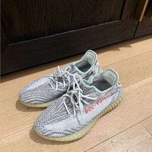Adidas Yeezy Boost 350 V2 Blue Tint Size US9.5